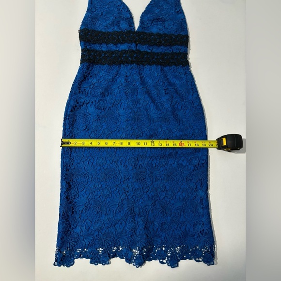 Diane von Furstenberg Viera Embroidered Lace Dress Cobalt Blue 10 pencil slim - Picture 6 of 9
